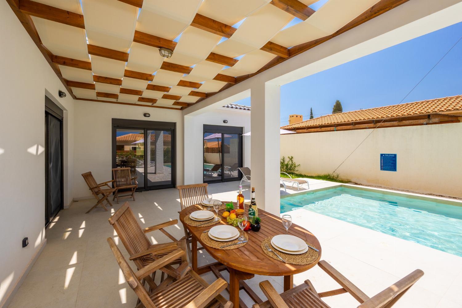 Villa Petra Trapezaki  Luaran gambar